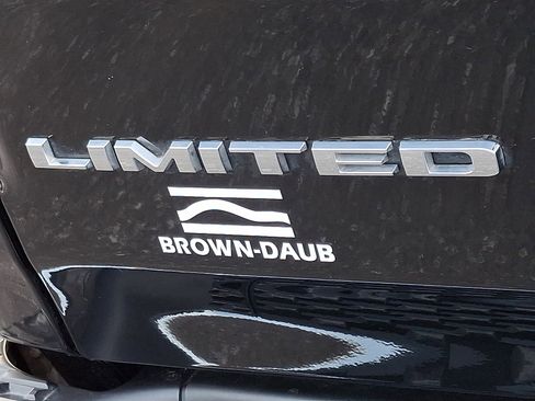 Certified 2025 RAM 1500 Limited image 30