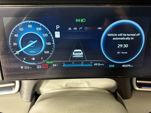 Used 2024 Hyundai Elantra Blue image 22