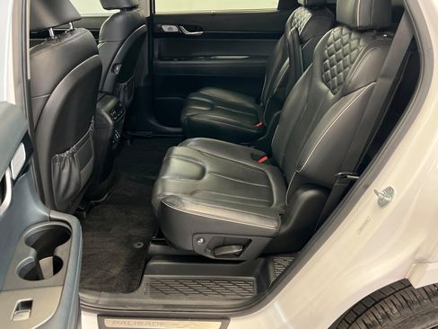 Used 2021 Hyundai Palisade Limited w/ Cargo Package AWD/4WD image 22