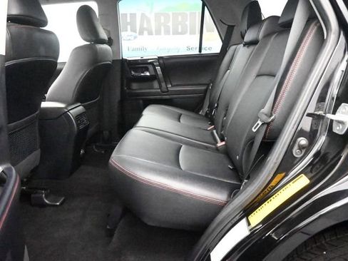 Used 2024 Toyota 4Runner TRD Off-Road Premium image 9