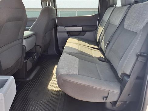 Used 2023 Ford F250 XLT w/ FX4 Off-Road Package image 31
