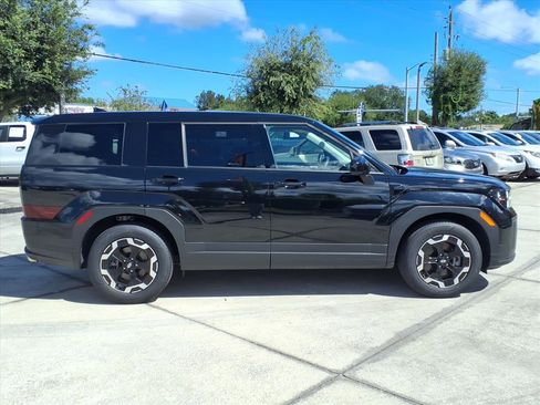 Used 2024 Hyundai Santa Fe SE image 8