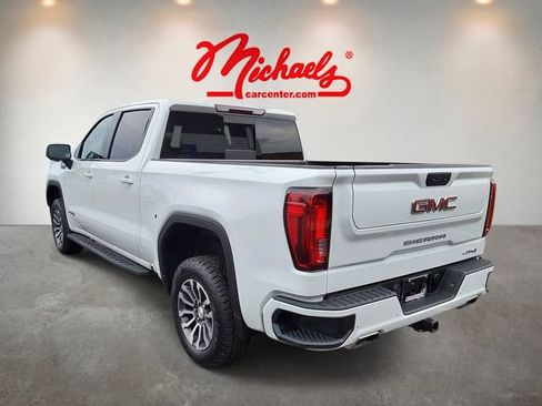 Used 2021 GMC Sierra 1500 AT4 w/ AT4 Premium Package AWD/4WD image 4