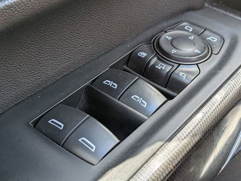 Used 2023 GMC Sierra 2500 AT4 image 22