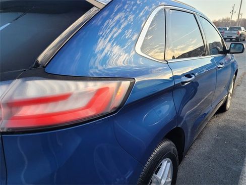 Certified 2021 Ford Edge SEL w/ Convenience Package image 9