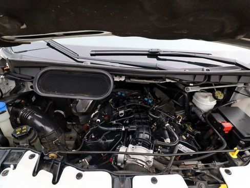 Used 2015 Ford Transit 350 XLT image 25