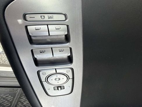 Used 2025 Hyundai Palisade SEL FWD image 8