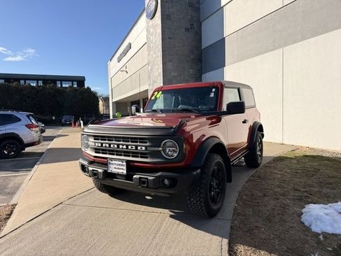 Used 2024 Ford Bronco Black Diamond image 10