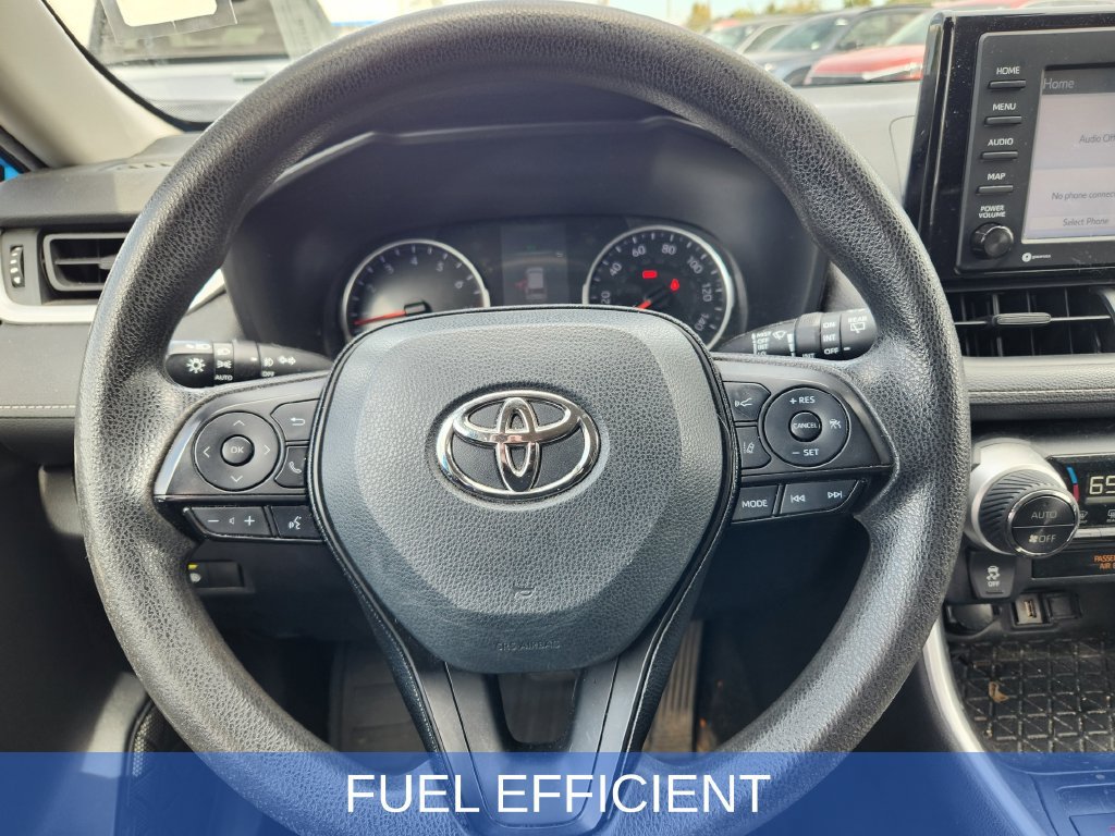 Used 2021 Toyota RAV4 XLE AWD/4WD image 19