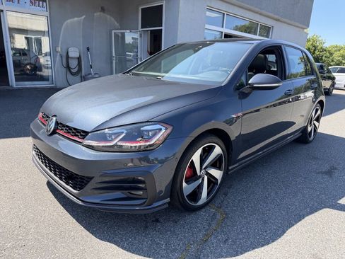 Used 2019 Volkswagen GTI Autobahn FWD image 3