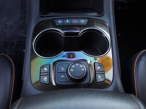 Used 2023 GMC Acadia AT4 w/ Technology Package image 41