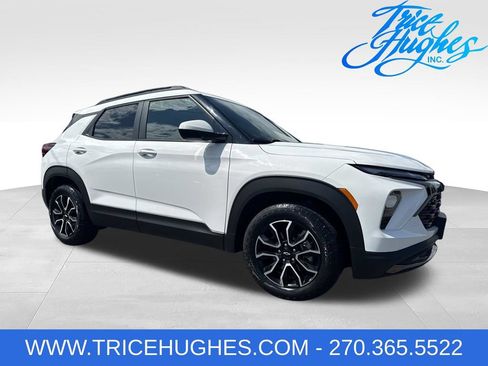 Used 2024 Chevrolet TrailBlazer ACTIV w/ Driver Confidence Package FWD image 1