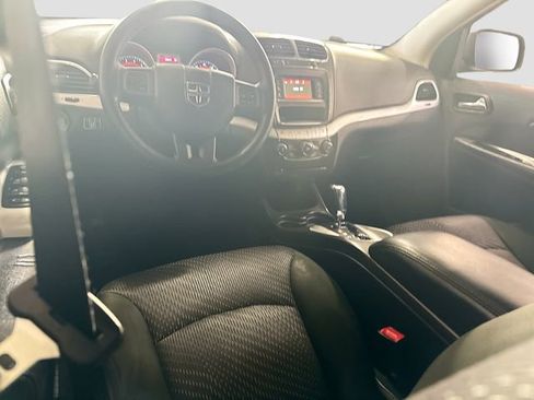 Used 2012 Dodge Journey SE image 20