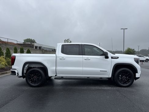 New 2026 GMC Sierra 1500 Elevation image 11