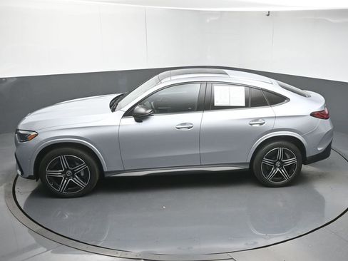 Used 2024 Mercedes-Benz GLC 300 4MATIC image 46