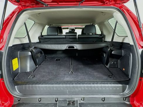 Used 2022 Toyota 4Runner Limited AWD/4WD image 31