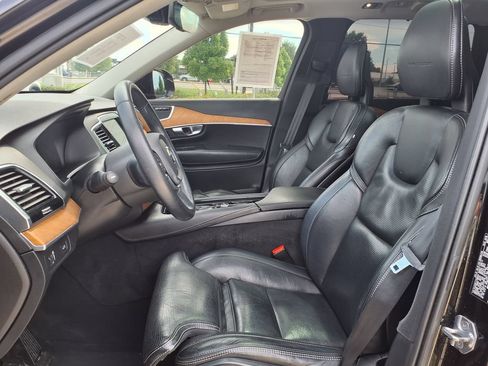 Used 2018 Volvo XC90 T6 Inscription w/ Convenience Package AWD/4WD image 16