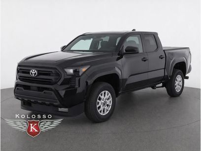 Used 2025 Toyota Tacoma SR