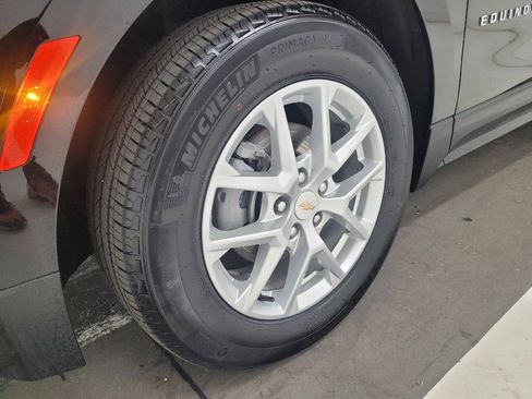 Used 2024 Chevrolet Equinox LT image 31