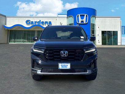 New 2025 Honda Pilot TrailSport