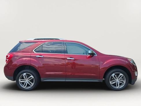 Used 2017 Chevrolet Equinox Premier w/ Enhanced Convenience Package FWD image 9