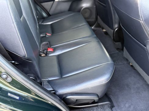 Used 2013 Toyota RAV4 Limited AWD/4WD image 27