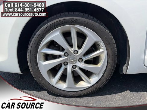 Used 2018 Acura ILX FWD image 25
