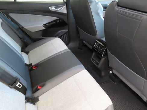 New 2026 Volkswagen ID.4 Pro image 24