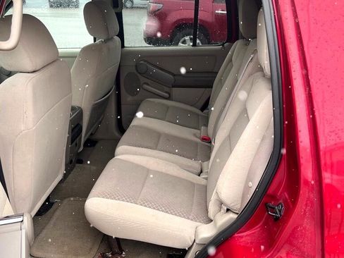 Used 2006 Ford Explorer XLS image 12