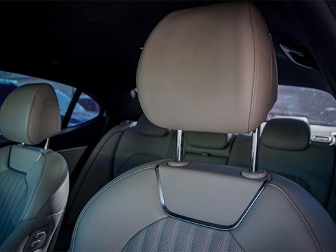 Used 2022 Genesis G70 3.3T image 13