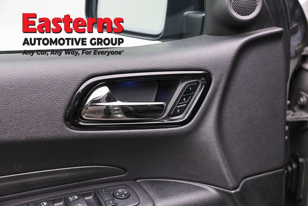 Used 2024 Dodge Durango GT AWD/4WD image 23