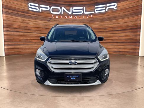 Used 2018 Ford Escape SEL image 9