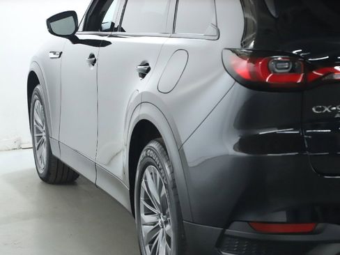 Certified 2025 MAZDA CX-90 3.3 Turbo w/ Preferred Package image 43