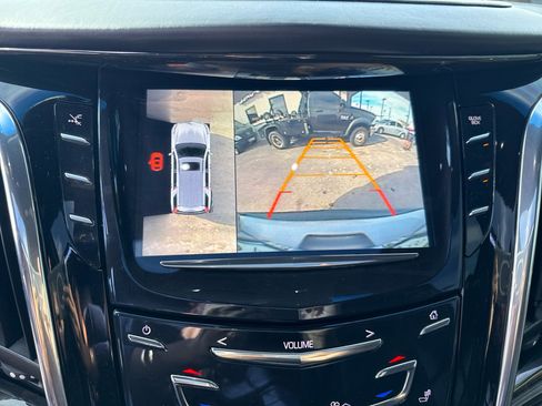 Used 2016 Cadillac Escalade ESV Platinum image 28