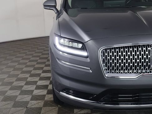 Used 2023 Lincoln Nautilus Reserve AWD/4WD image 15