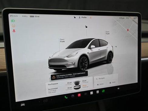 Used 2022 Tesla Model Y Long Range image 29