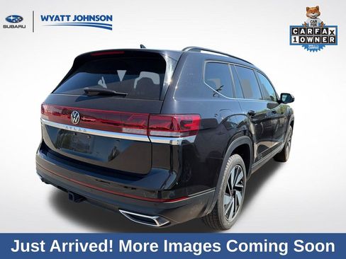 Used 2025 Volkswagen Atlas SE image 5