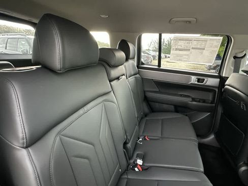 New 2026 Hyundai Santa Fe SEL FWD image 12