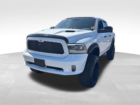 Used 2019 RAM 1500 Express w/ Wheel & Sound Group AWD/4WD image 1
