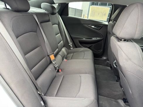 Used 2024 Chevrolet Malibu LT w/ Sport Edition FWD image 23