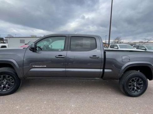 Certified 2023 Toyota Tacoma SR5 image 5