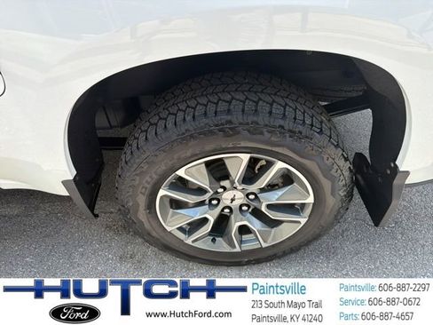 Used 2025 Chevrolet Silverado 1500 W/T AWD/4WD image 12
