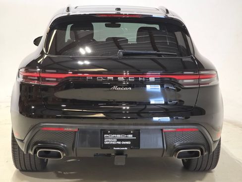 Certified 2026 Porsche Macan AWD/4WD image 10