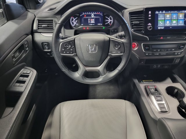 Certified 2025 Honda Passport EX-L image 23