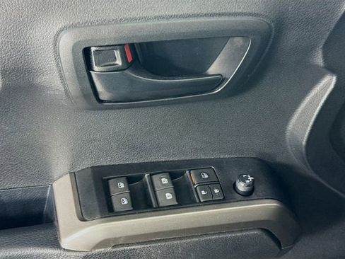 Used 2023 Toyota Tacoma SR5 image 17