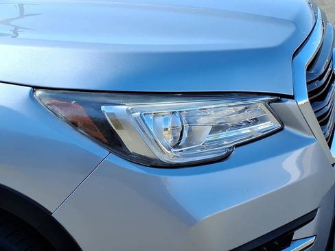 Used 2019 Subaru Ascent Limited image 9