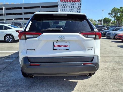 Used 2019 Toyota RAV4 XLE FWD image 24