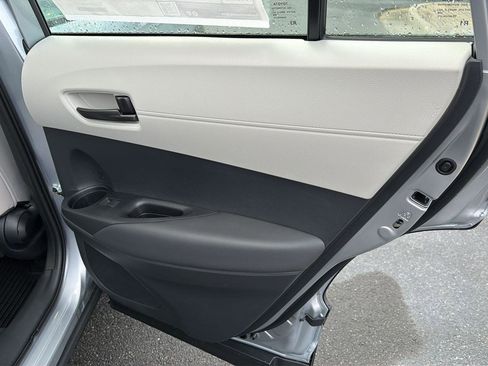 New 2026 Toyota Corolla Cross L FWD image 15