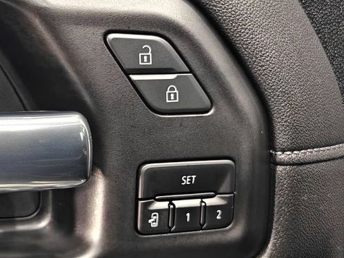 Used 2021 Chevrolet Silverado 2500 LTZ w/ LTZ Convenience Package AWD/4WD image 68