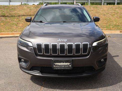 Used 2021 Jeep Cherokee Latitude Lux w/ Sun & Sound Group FWD image 2